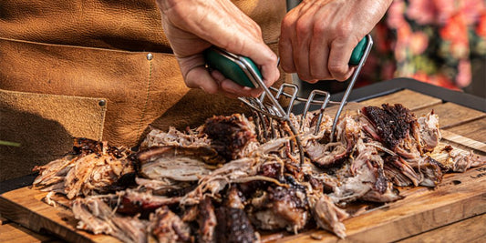 Big Green Egg – Fleischkrallen
