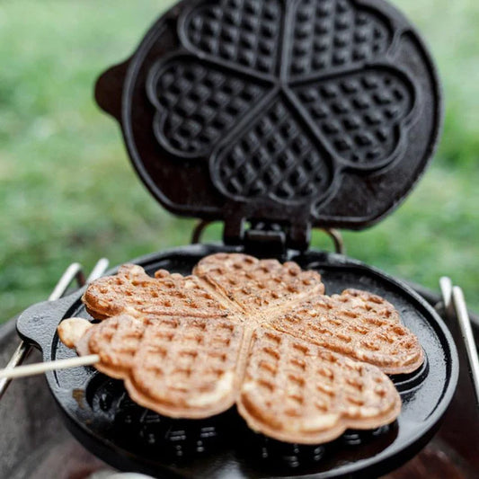 Petromax reversible waffle iron